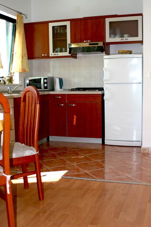 Apartmani Antonela Drasnice Exteriör bild